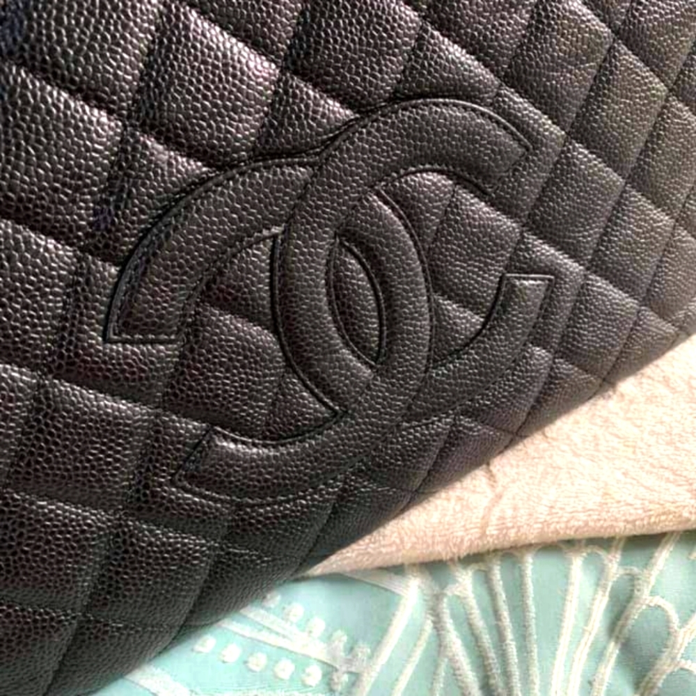 Chanel Timeless Tote Black Caviar GHW